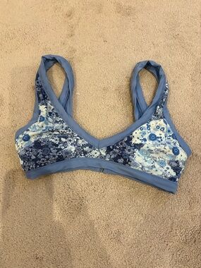 Light Blue Floral swimsuit top